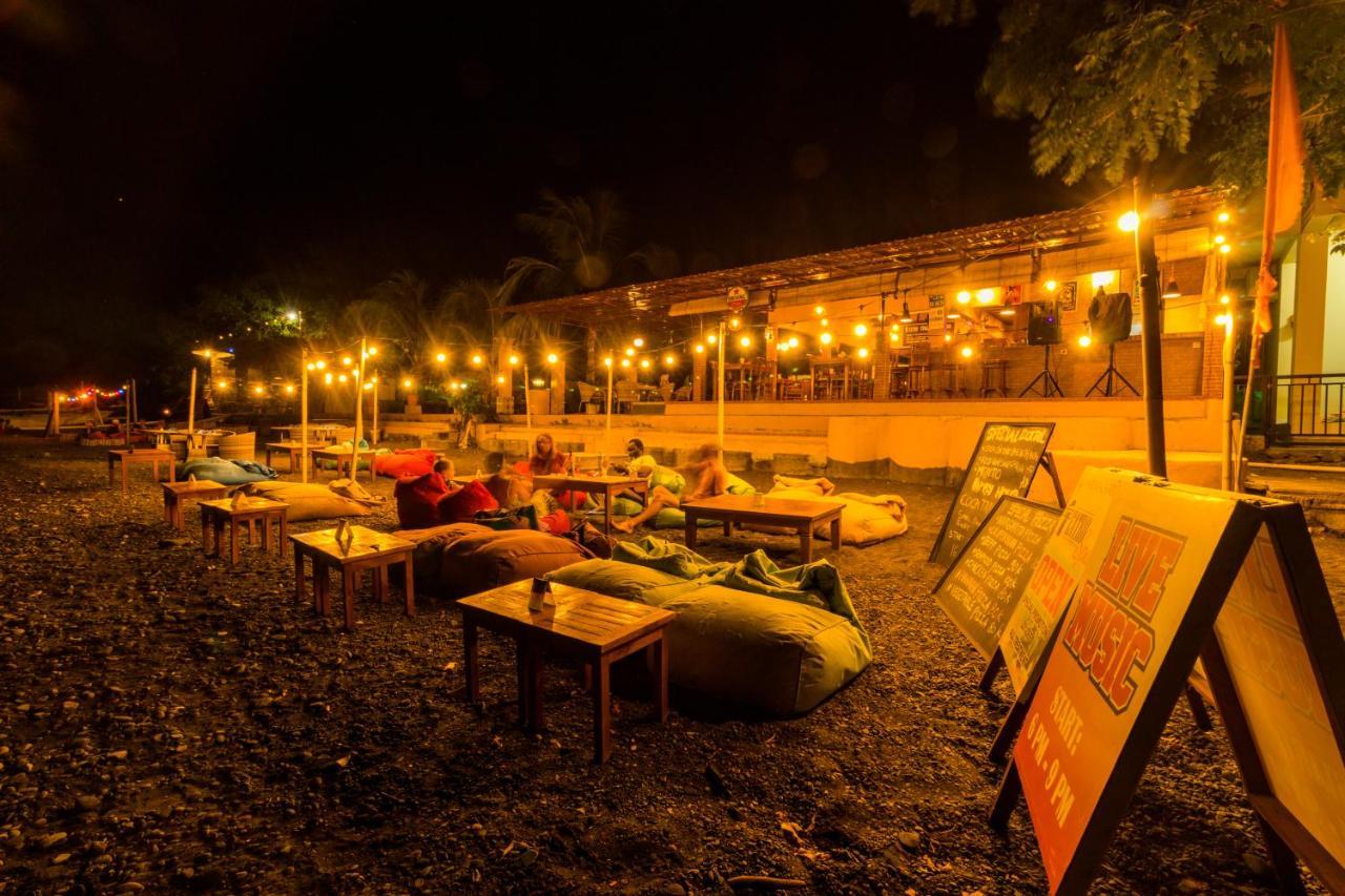 Amed Beach Resort Exterior photo