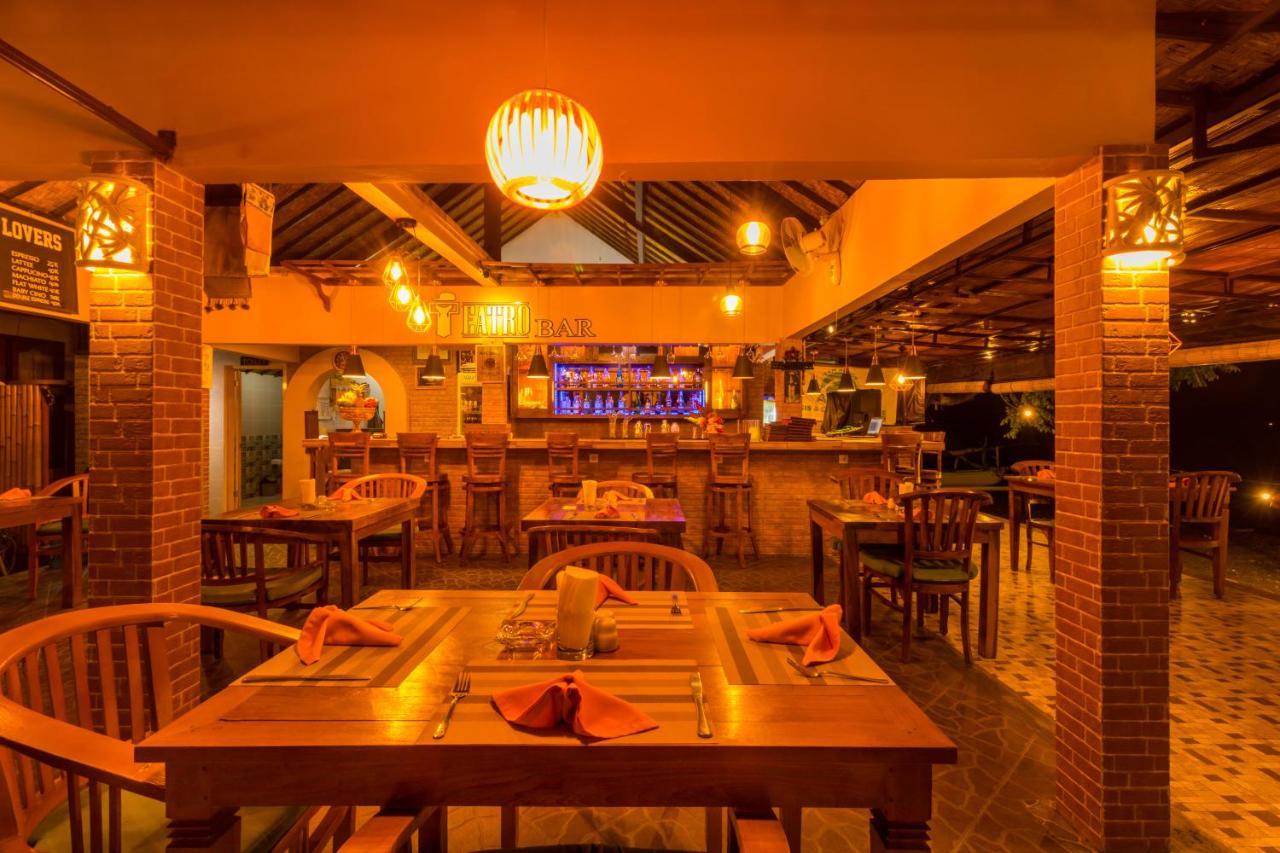 Amed Beach Resort Exterior photo